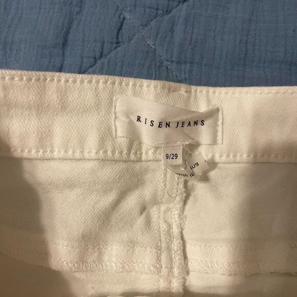 Risen White Jeans size 9 - Picture 5 of 8